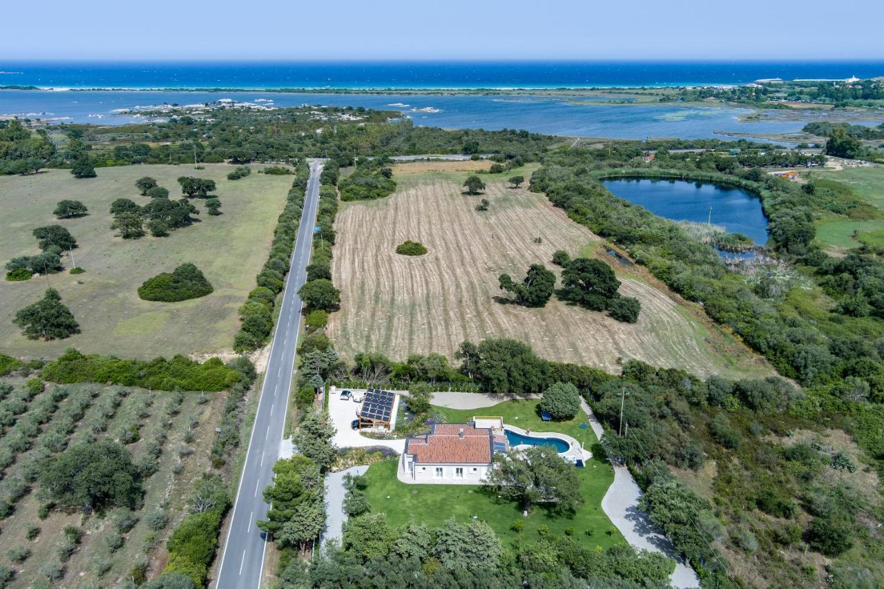 Villa Golden Root Real Estate San Teodoro  Exterior foto
