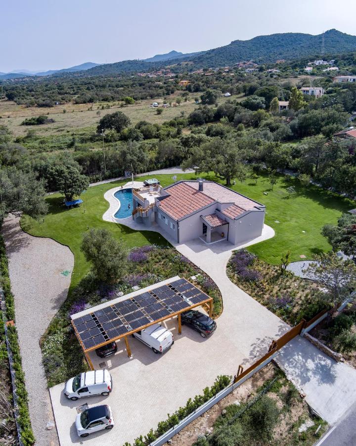 Villa Golden Root Real Estate San Teodoro  Exterior foto
